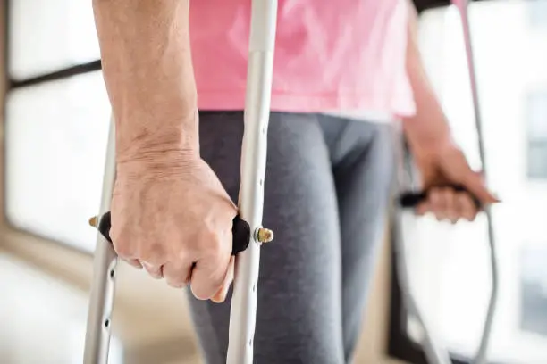 how to make crutches not slip